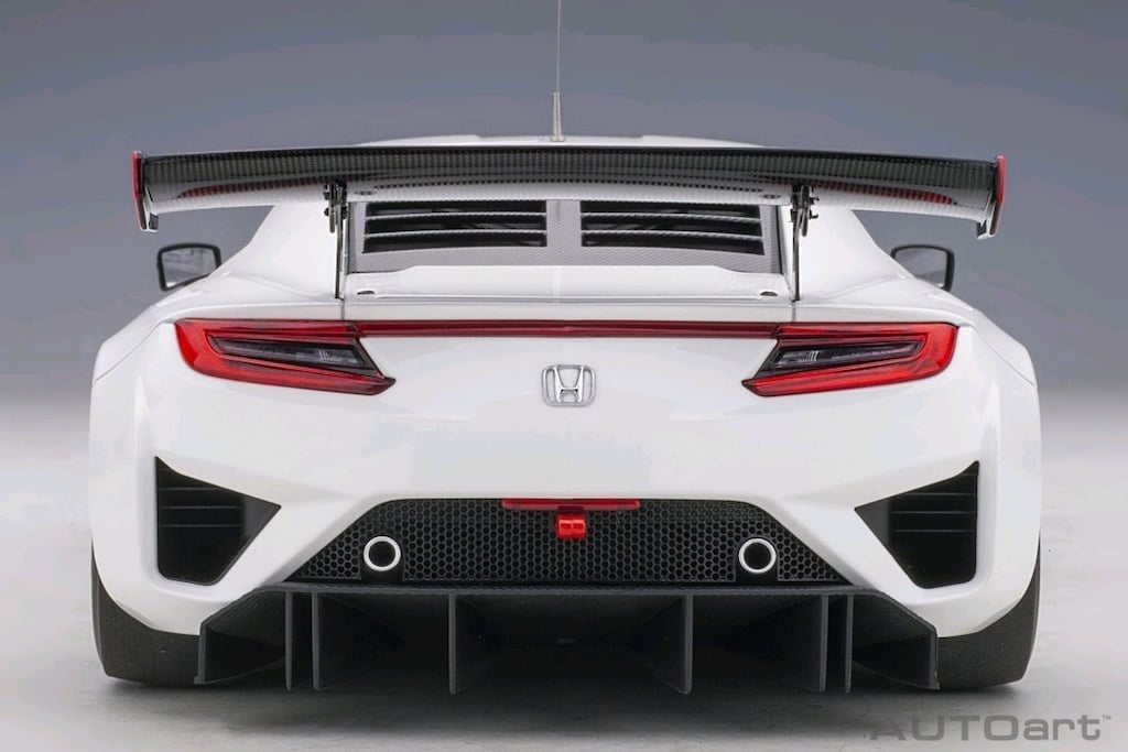 AUTOart Honda NSX GT3 2018 - White - 1:18