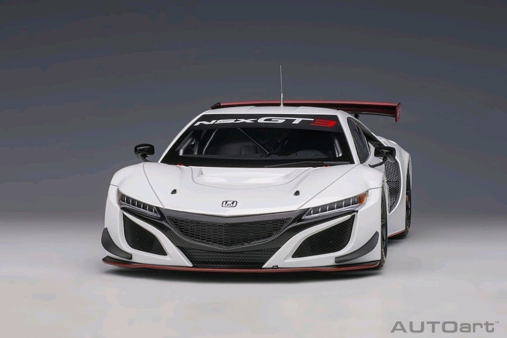 AUTOart Honda NSX GT3 2018 - White - 1:18