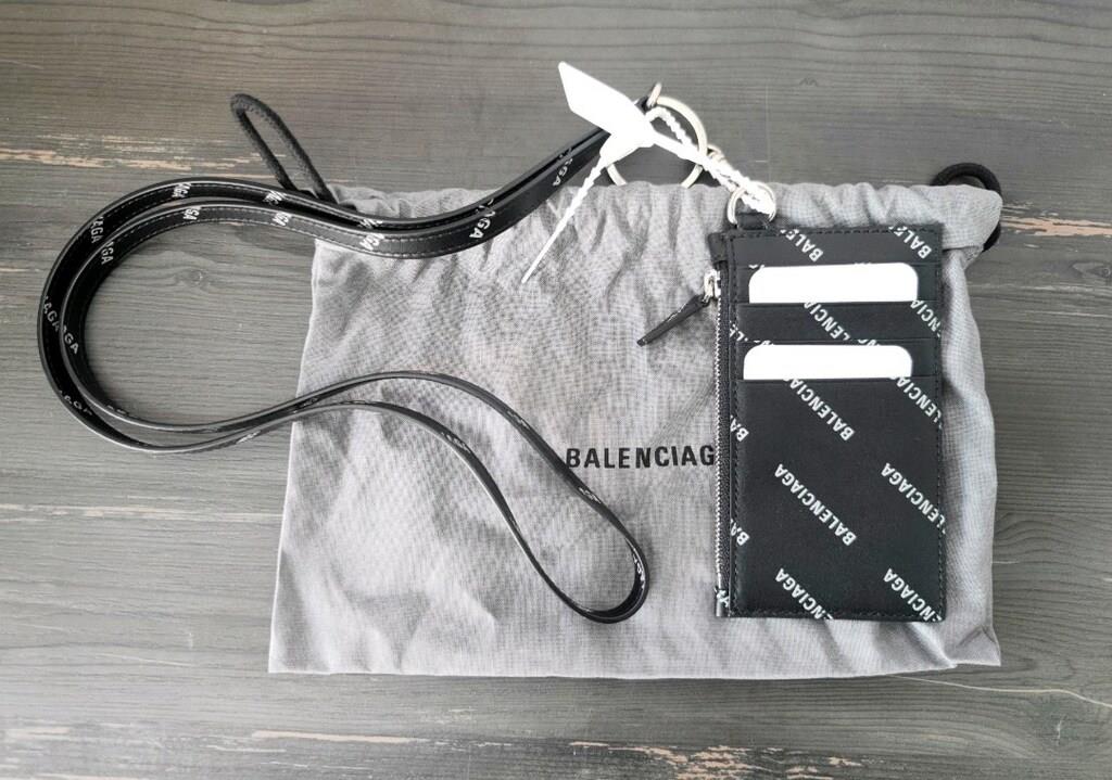 Balenciaga Fermuarlı Kartlık