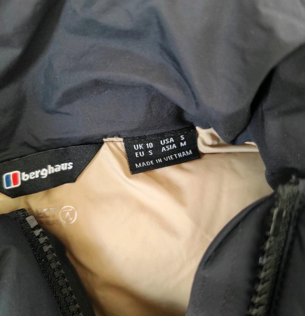 Berghaus Arkos Reflect Cropped dDown Jacket in Stone