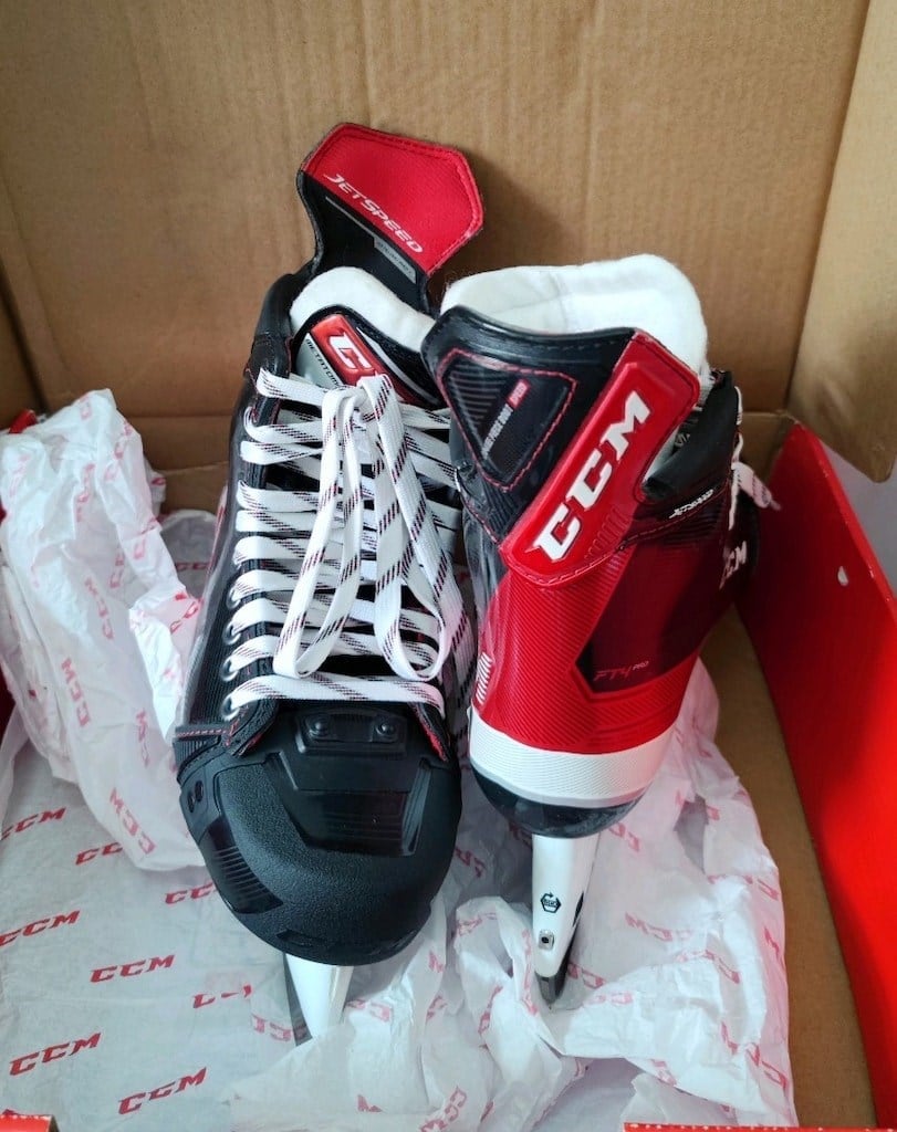 CCM JetSpeed FT4 Pro INT Wide - Buz Hokeyi Pateni