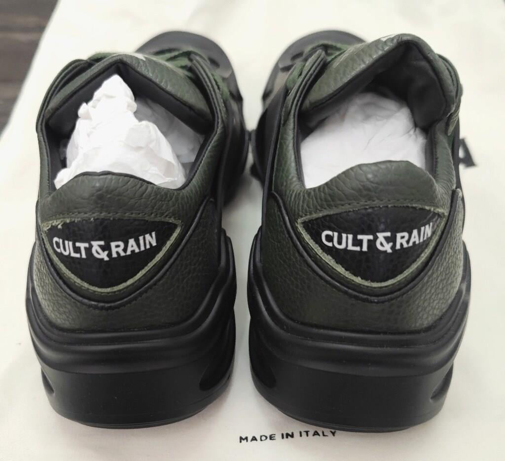 Cult & Rain Sneaker