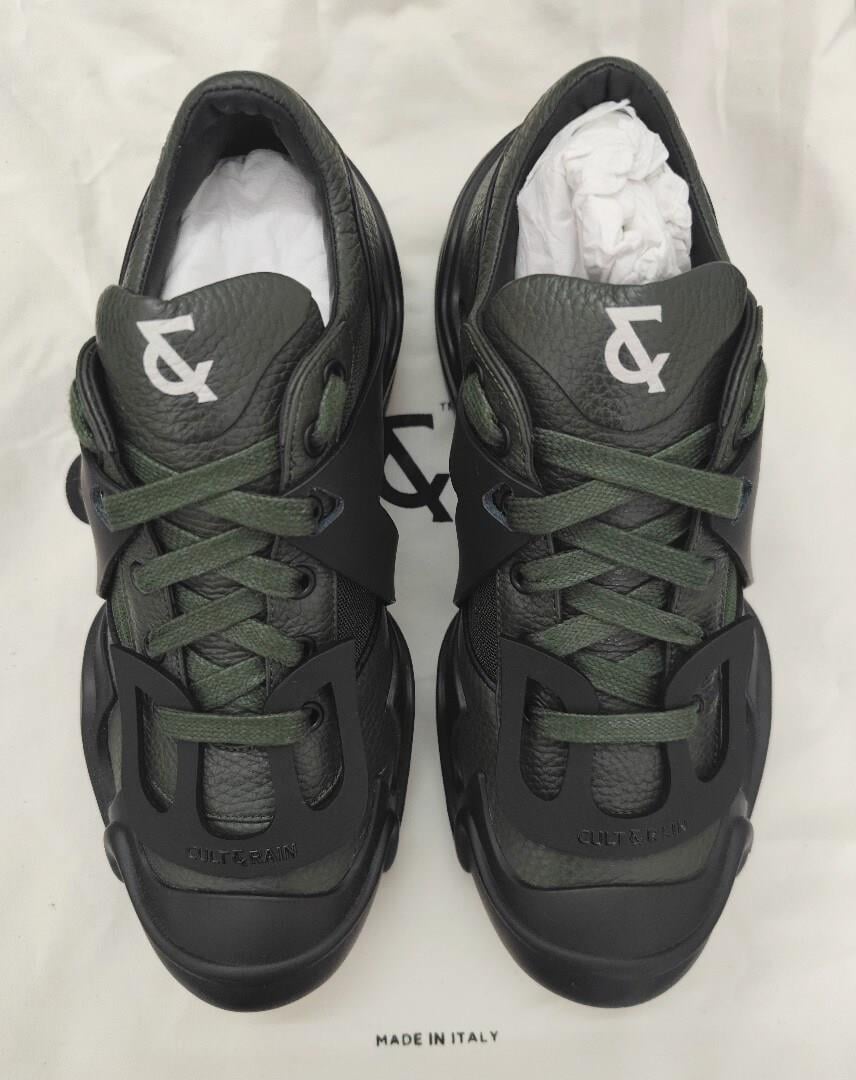 Cult & Rain Sneaker