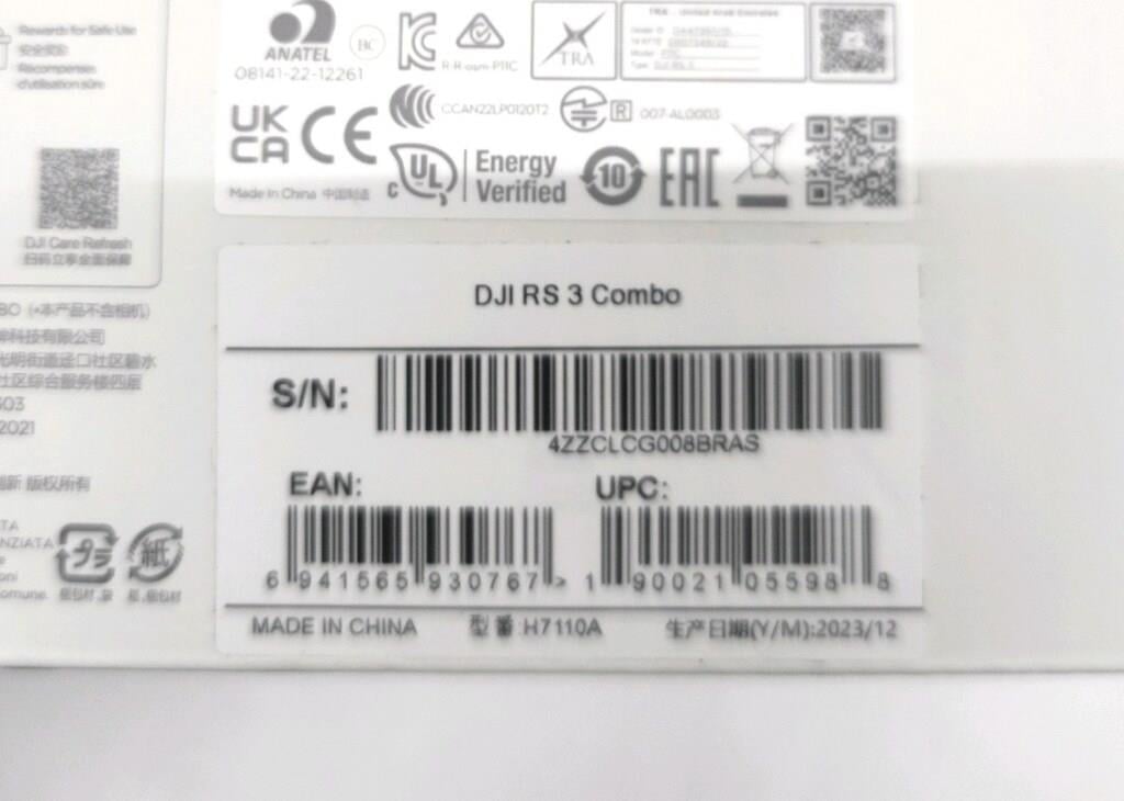DJI RS 3 Combo Gimbal
