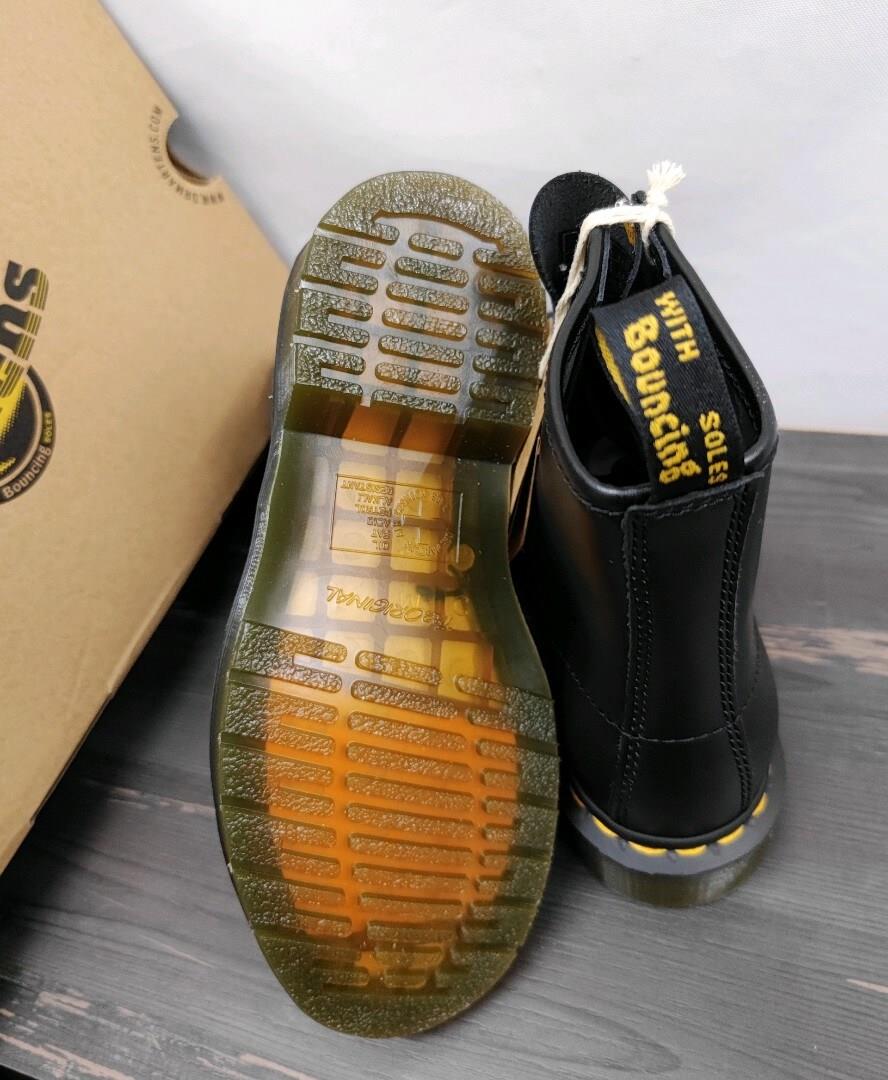 Dr. Martens 1460 Smooth Leather Lace Up Boot Black - 11822006