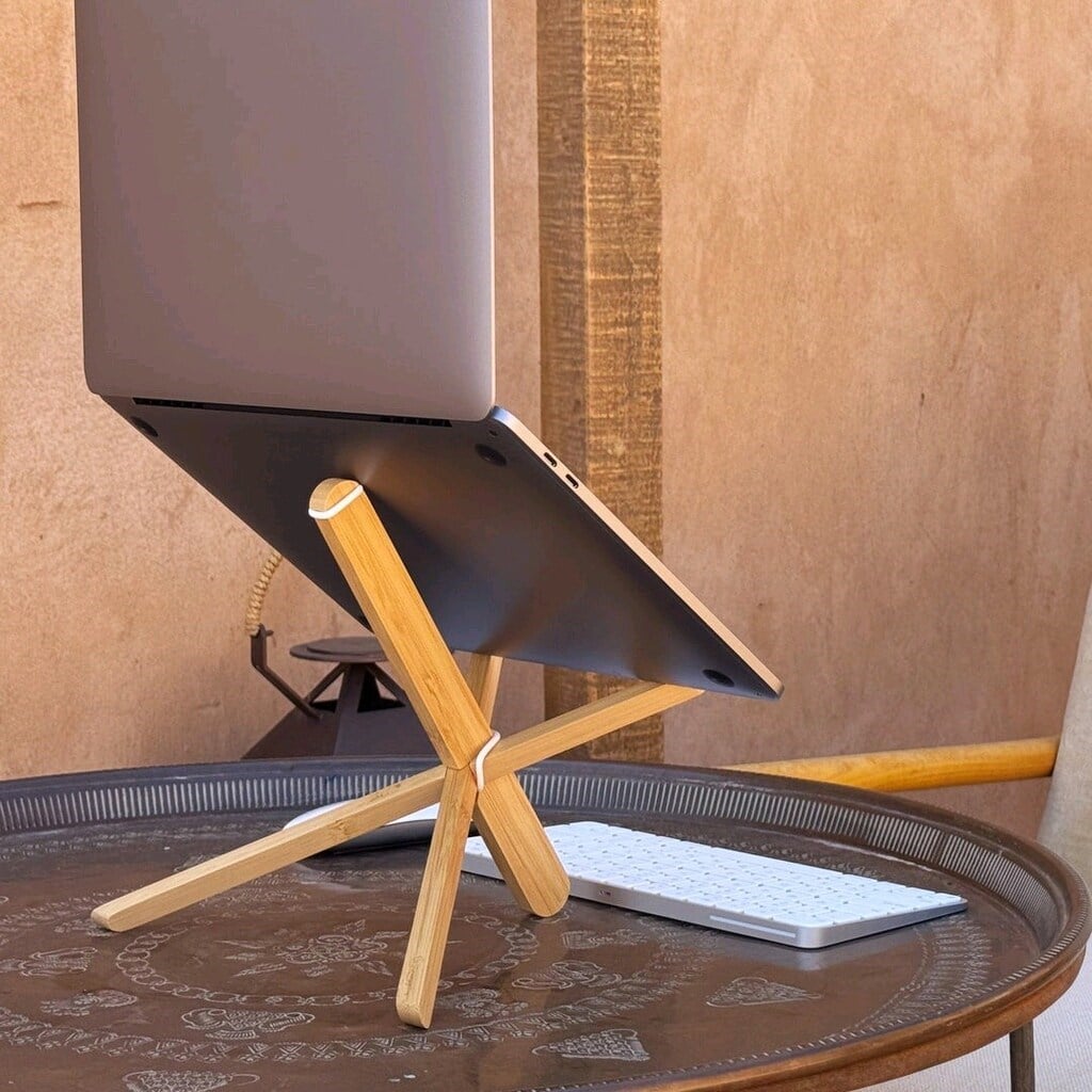 Dragonfly Laptop Stand, Feather White