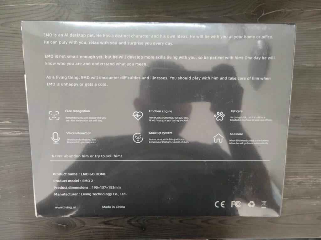 EMO Go Home AI Masaüstü Pet Robot Home Station İle Birlikte