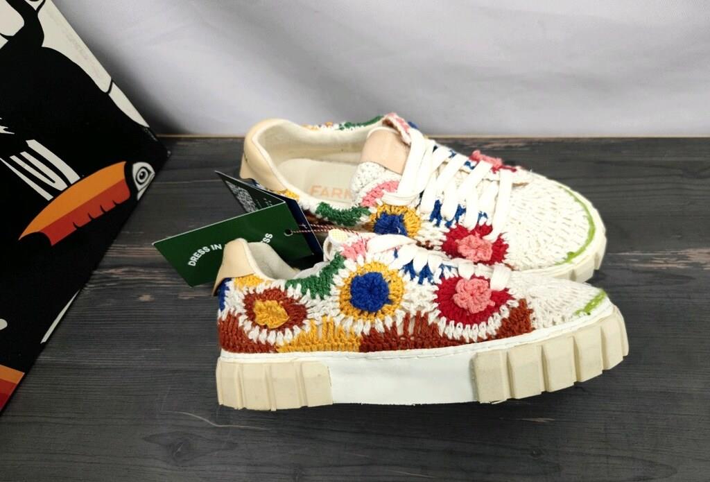 Farm Rio Sunset Crochet Flatform Sneaker