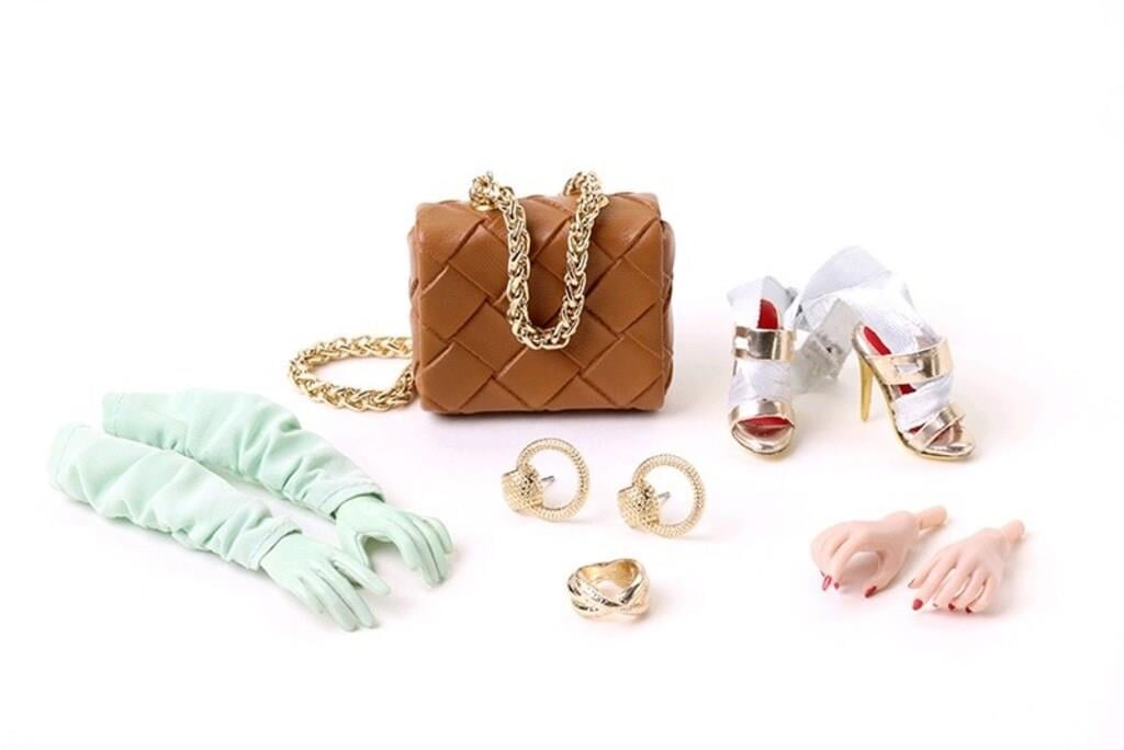 Fashion Royalty Integrity Toys Glamour Coated Elyse Jolie Dress Bebek