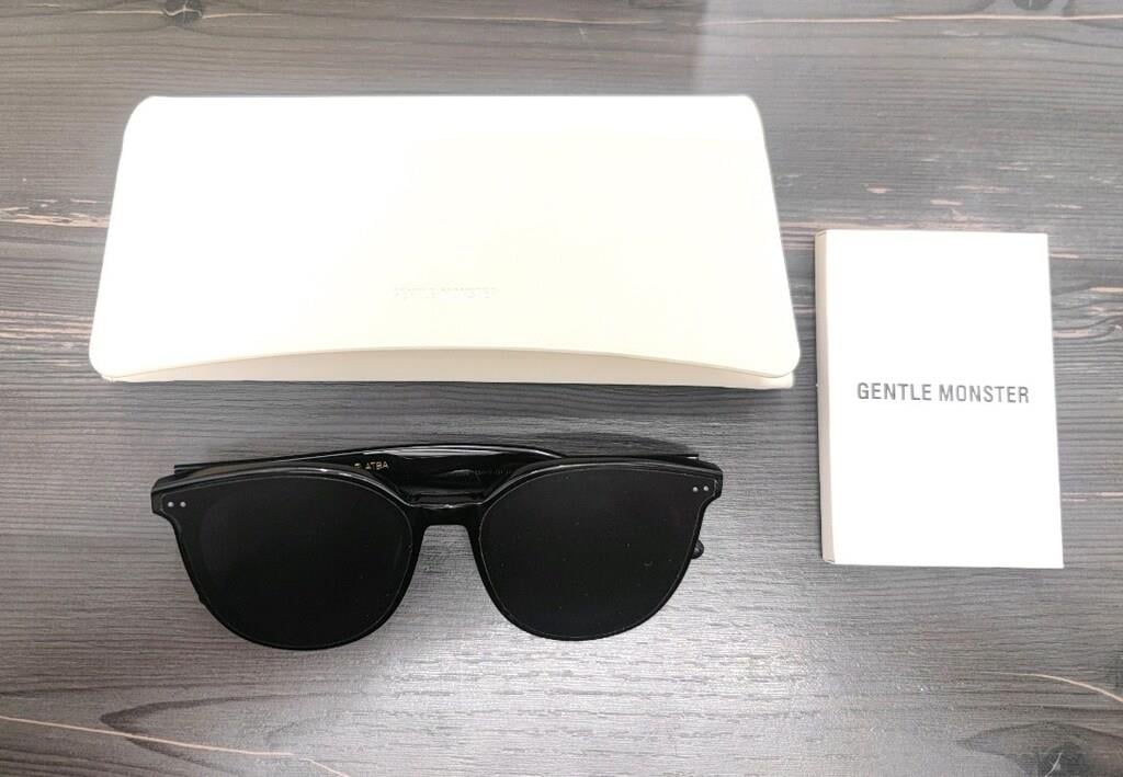 Gentle Monster Flatba Solo Sunglasses