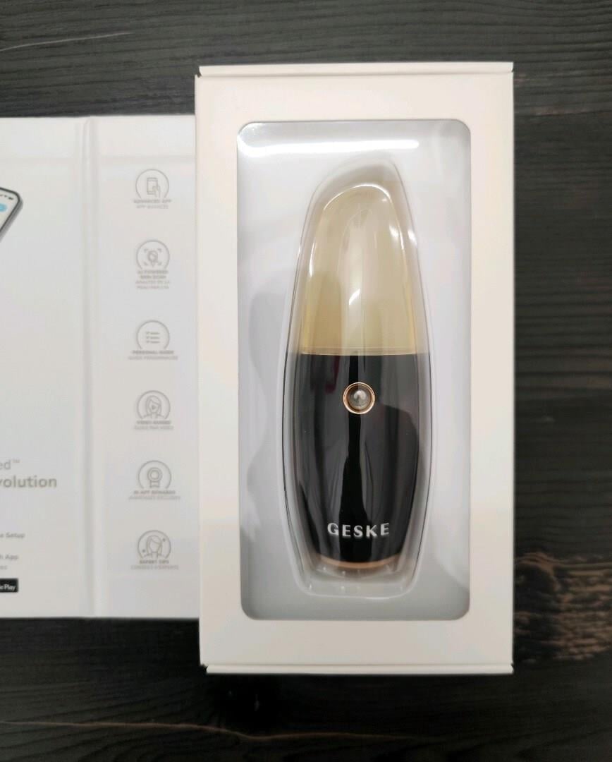 Geske - Facial Hydration Refresher 4'ü 1 Arada Yüz Nemlendirici