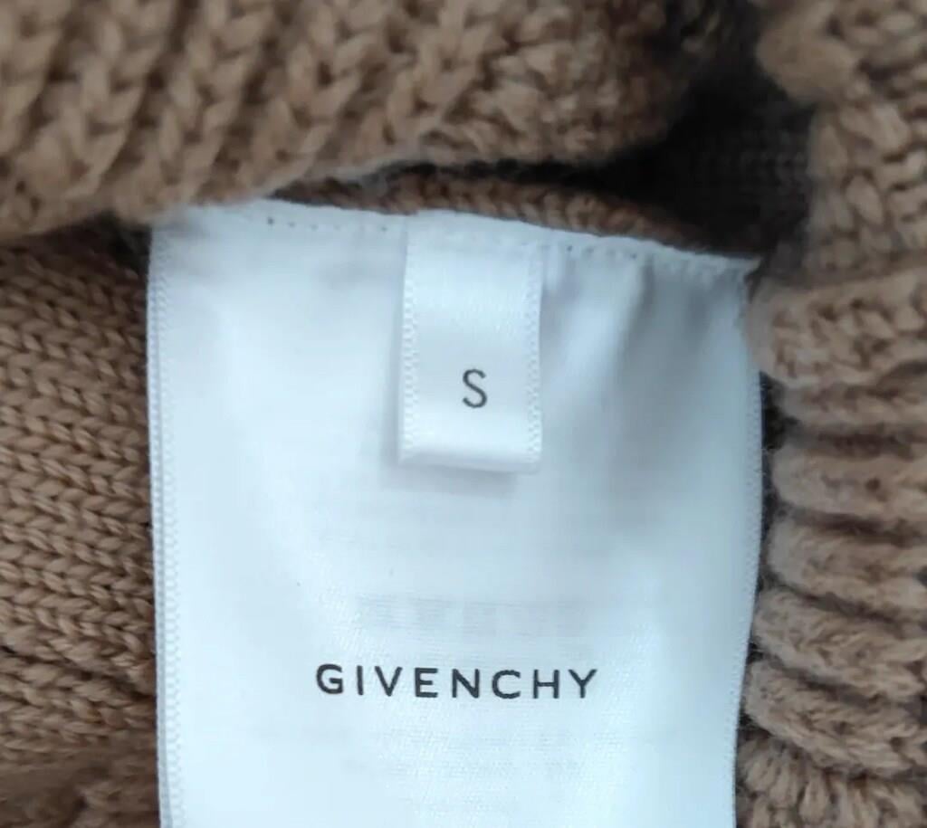 Givenchy - Bej Yün Hırka