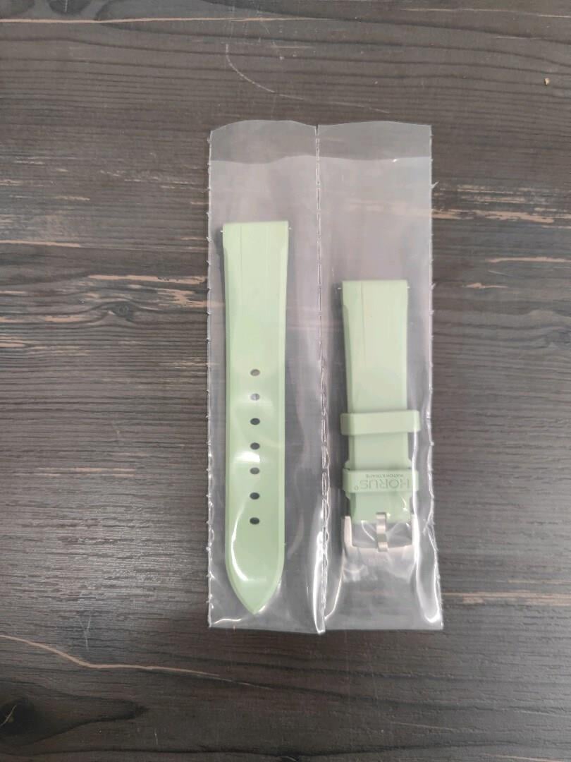 Horus 20mm Lug Width FKM Rubber Strap - Sage Green