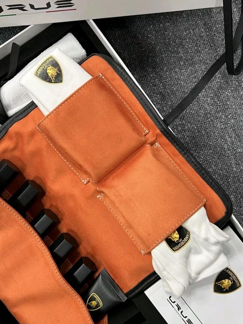 Lamborghini Urus S Perfomante Car Care & Cleaning Set