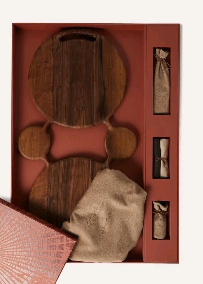 Loro Piana Hors dOeuvres Cutting Board