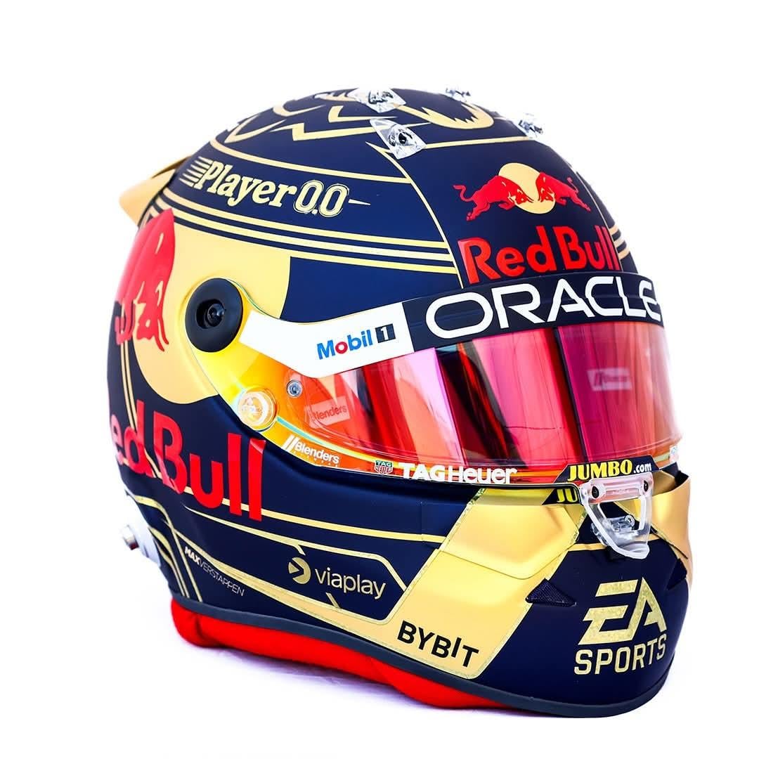 Max Verstappen - RBR 1/2 Scale Helmet 2023 World Champion