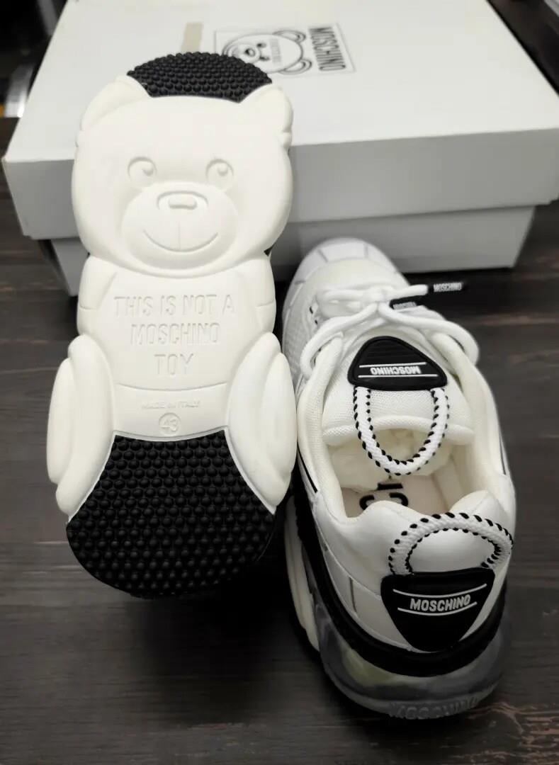 Moschino Polyurethane Sneakers