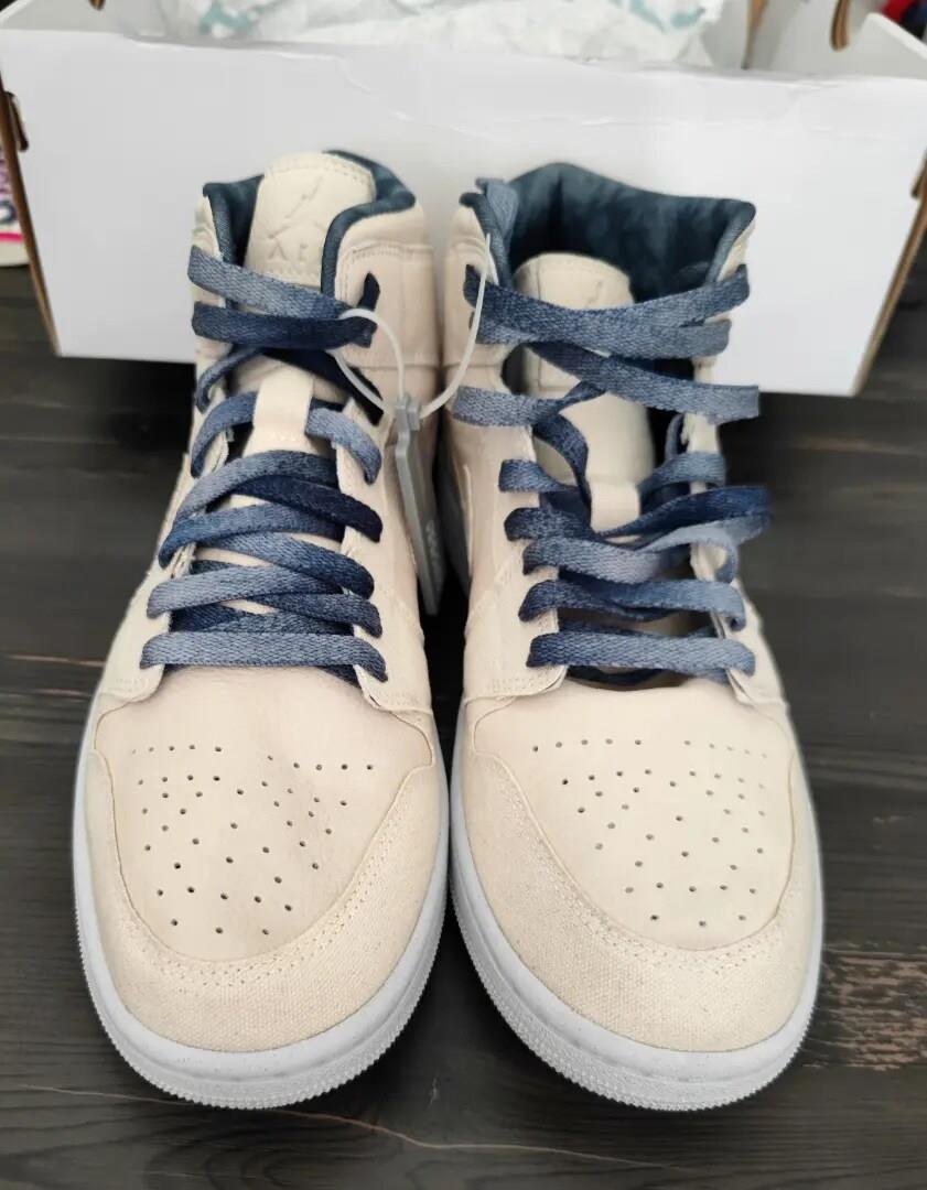 Nike Air Jordan 1 Mid Sanddrift