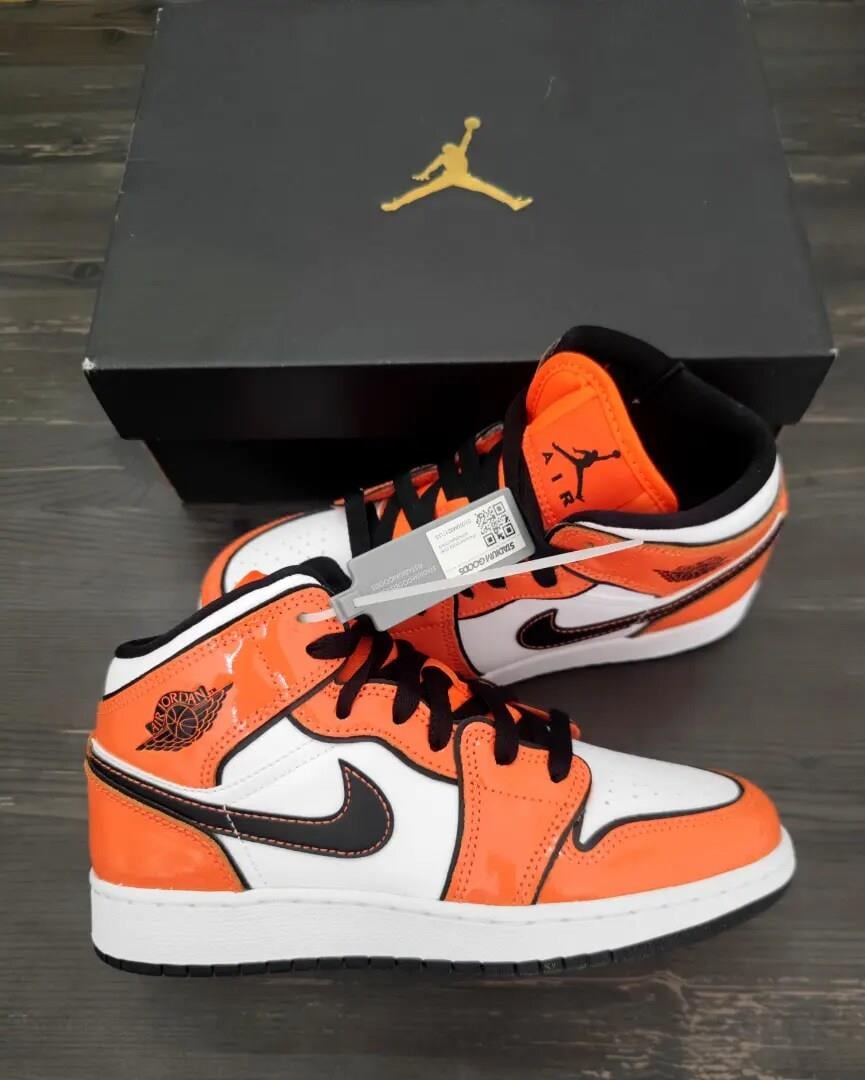 Nike Air Jordan 1 Mid SE GS Turf Orange - BQ6931 802