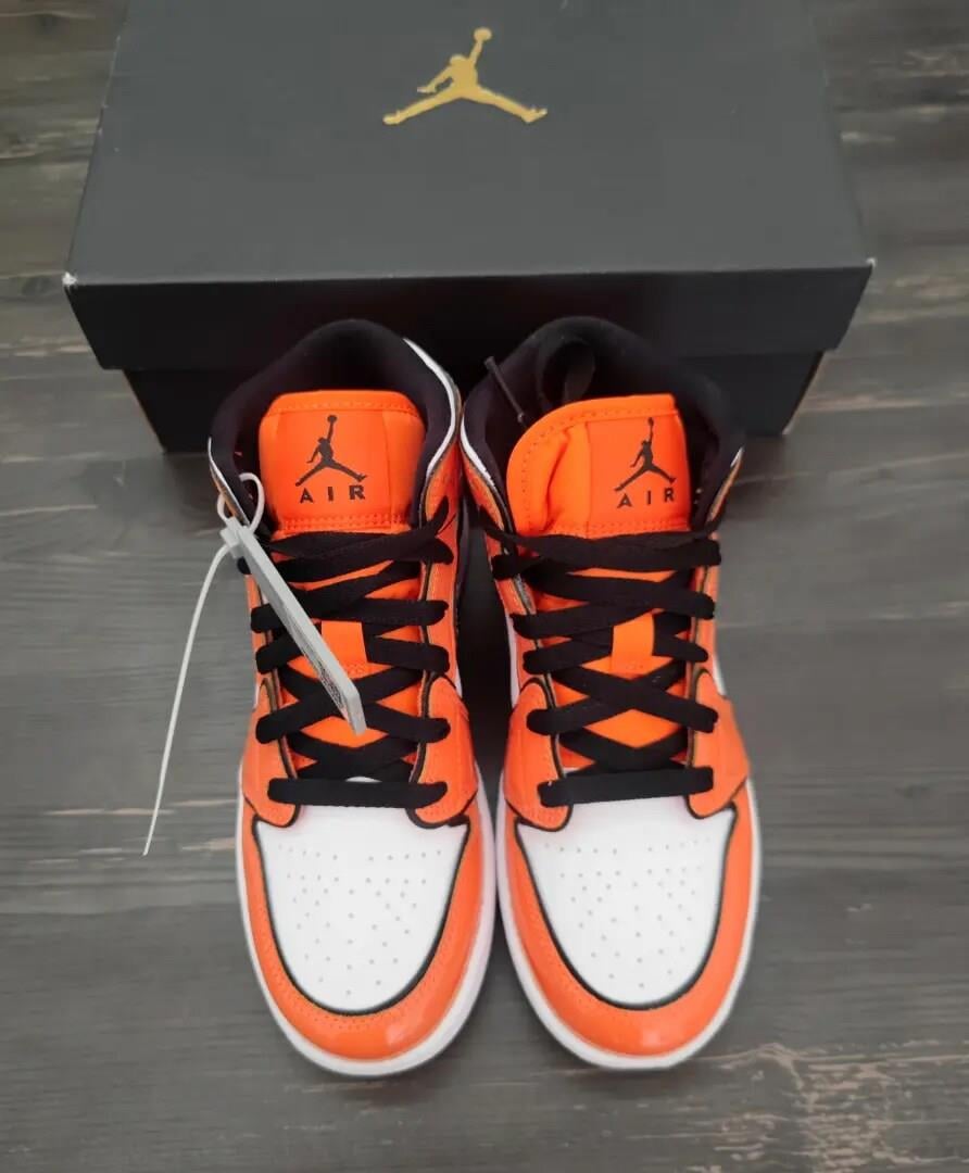Nike Air Jordan 1 Mid SE GS Turf Orange - BQ6931 802