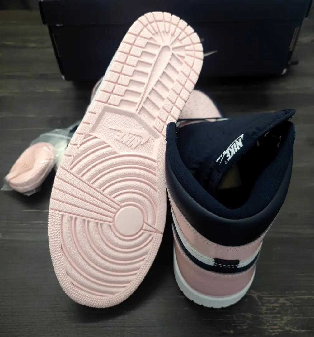 Nike Air Jordan 1 Retro High OG Atmosphere