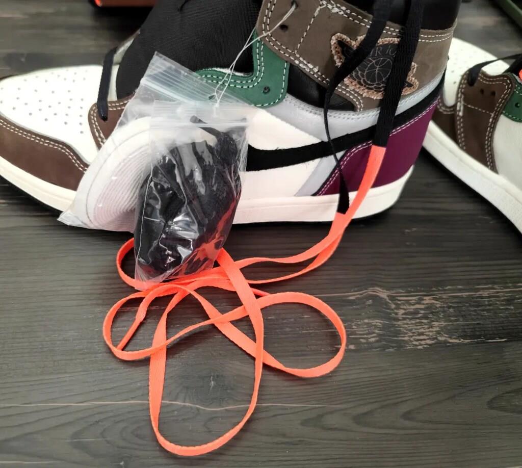 Nike Air Jordan 1 Retro High OG Hand Crafted | DH3097-001