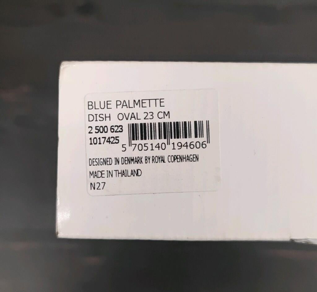 Royal Copenhagen 2-500-623 Mavi Palmette Oval Tabak