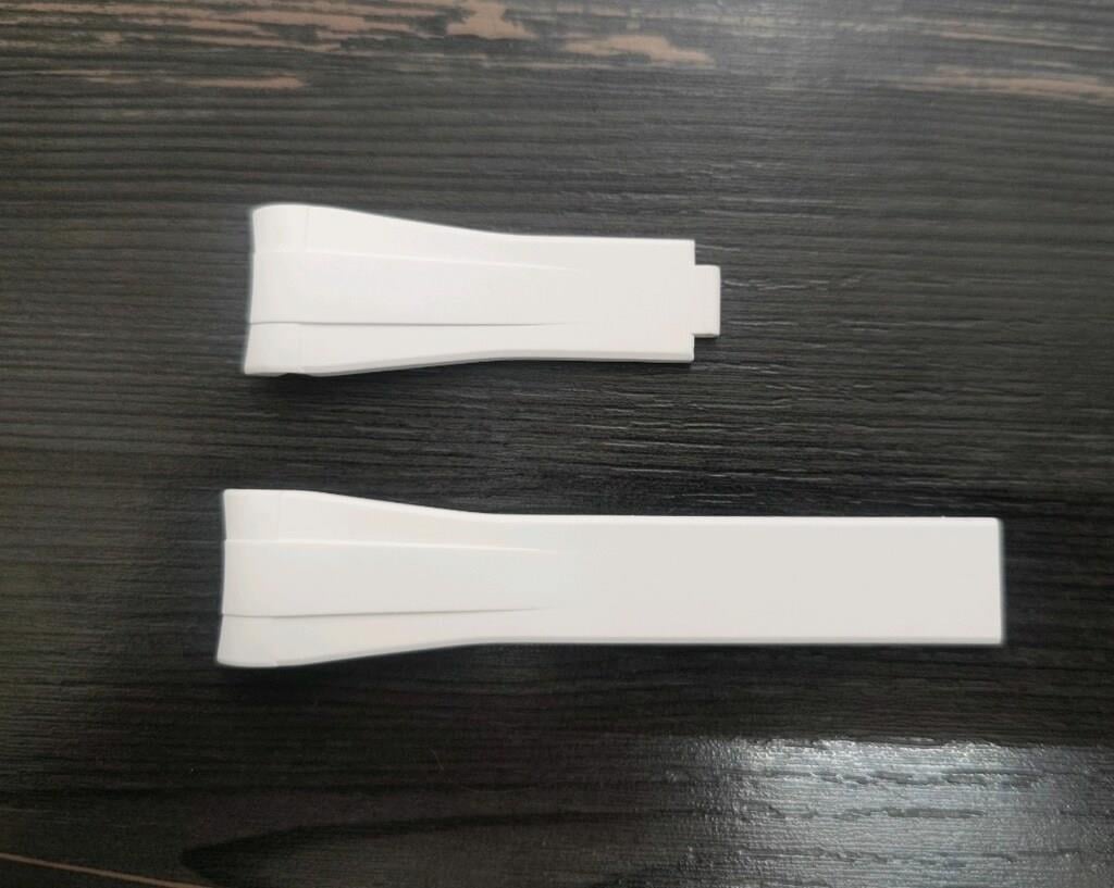 Rubber B strap M105 White - 21MM