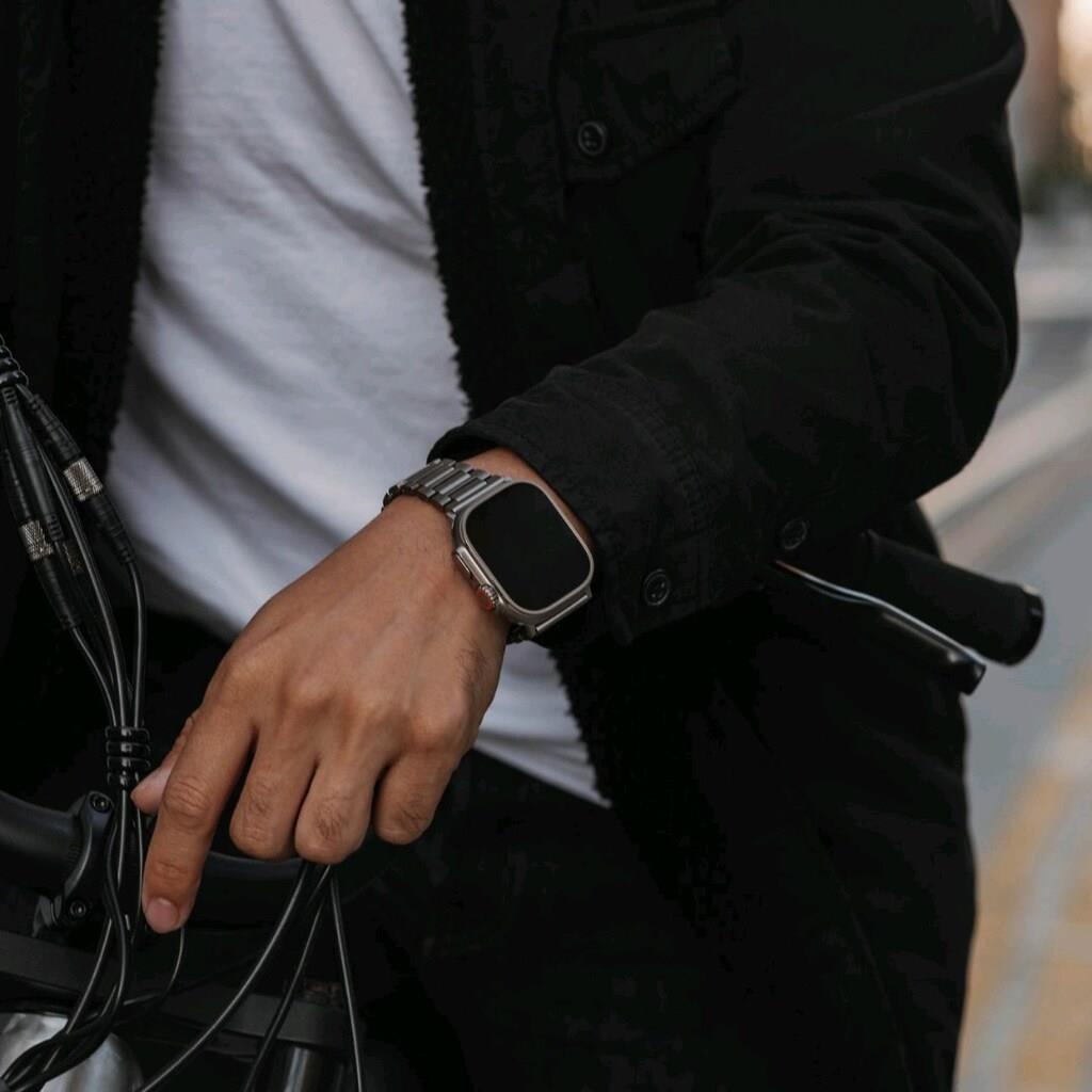Sandmarc Titanium Edition - Apple Watch Ultra Band