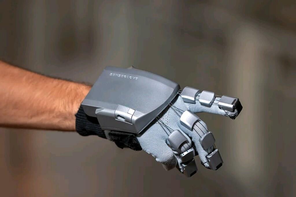 SenseGlove Nova Haptic VR Dokunsal Eldiven