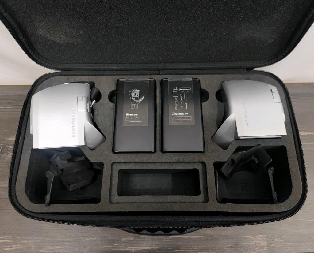 SenseGlove Nova Haptic VR Dokunsal Eldiven