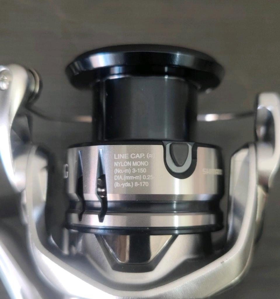 Shimano Stradic C3000 HG Spin Olta Makinesi