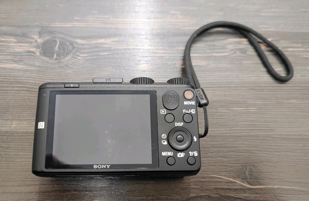 Sony DSC-HX60 Kompakt Fotoğraf Makinesi