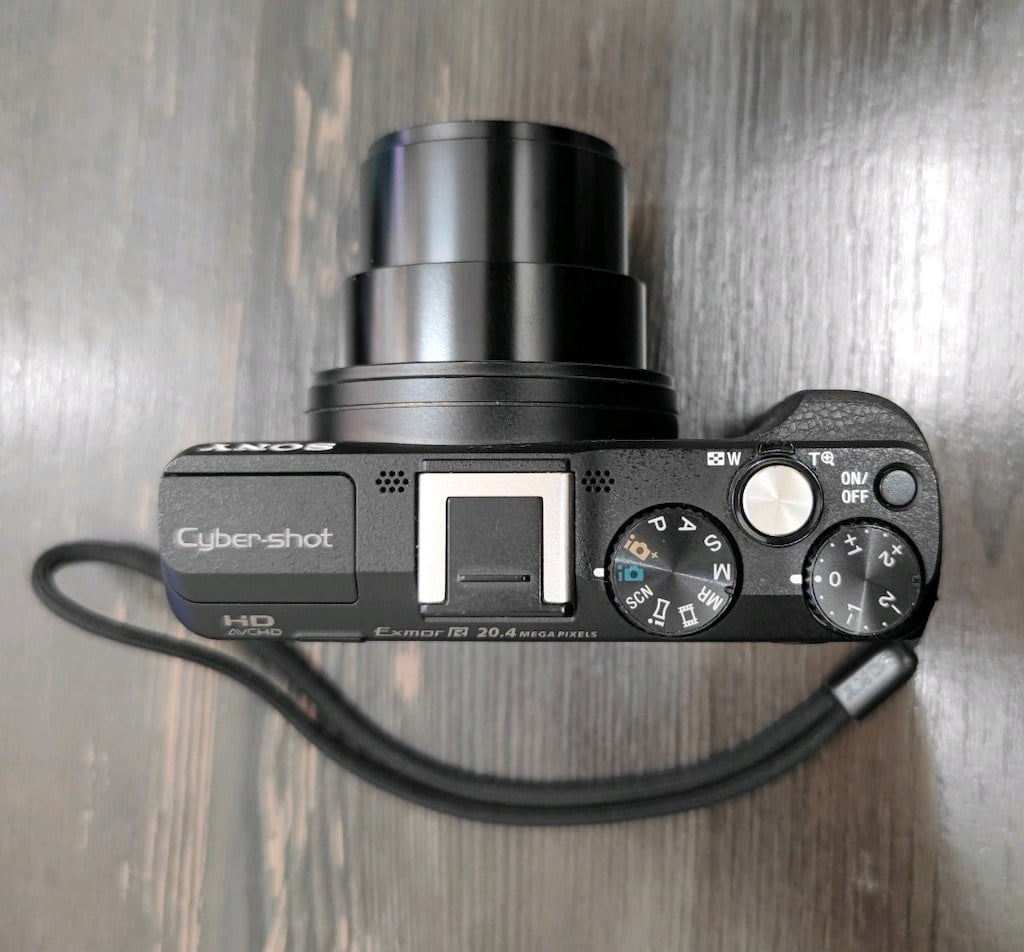 Sony DSC-HX60 Kompakt Fotoğraf Makinesi