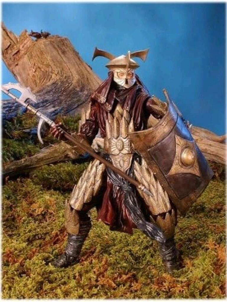 The Lord Of The Rings: The Two Towers Easterling Action Figure