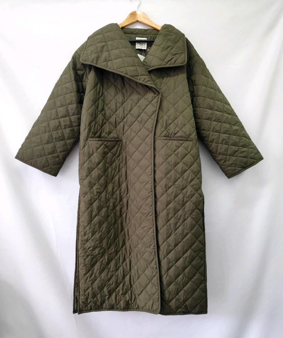 Totême Diamond-quilted Recycled-polyester Coat In Cornichon