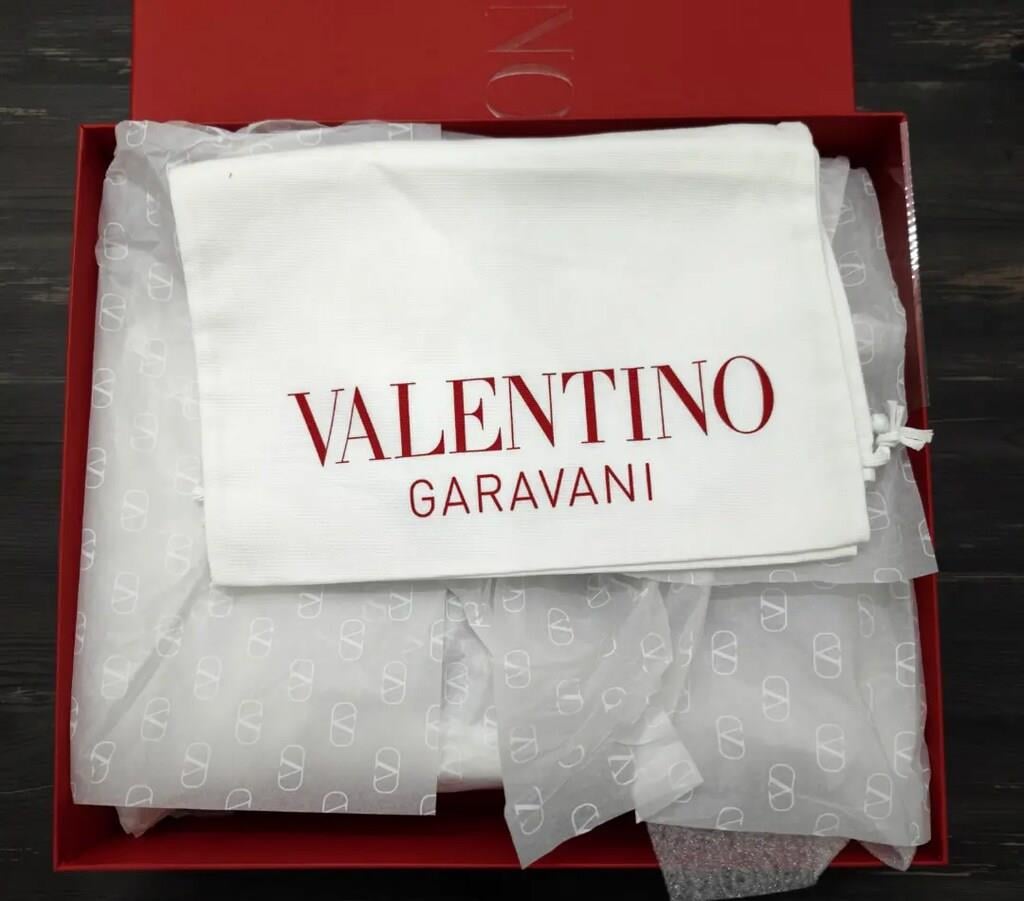 VALENTINO GARAVANI Logolu Kar Botu