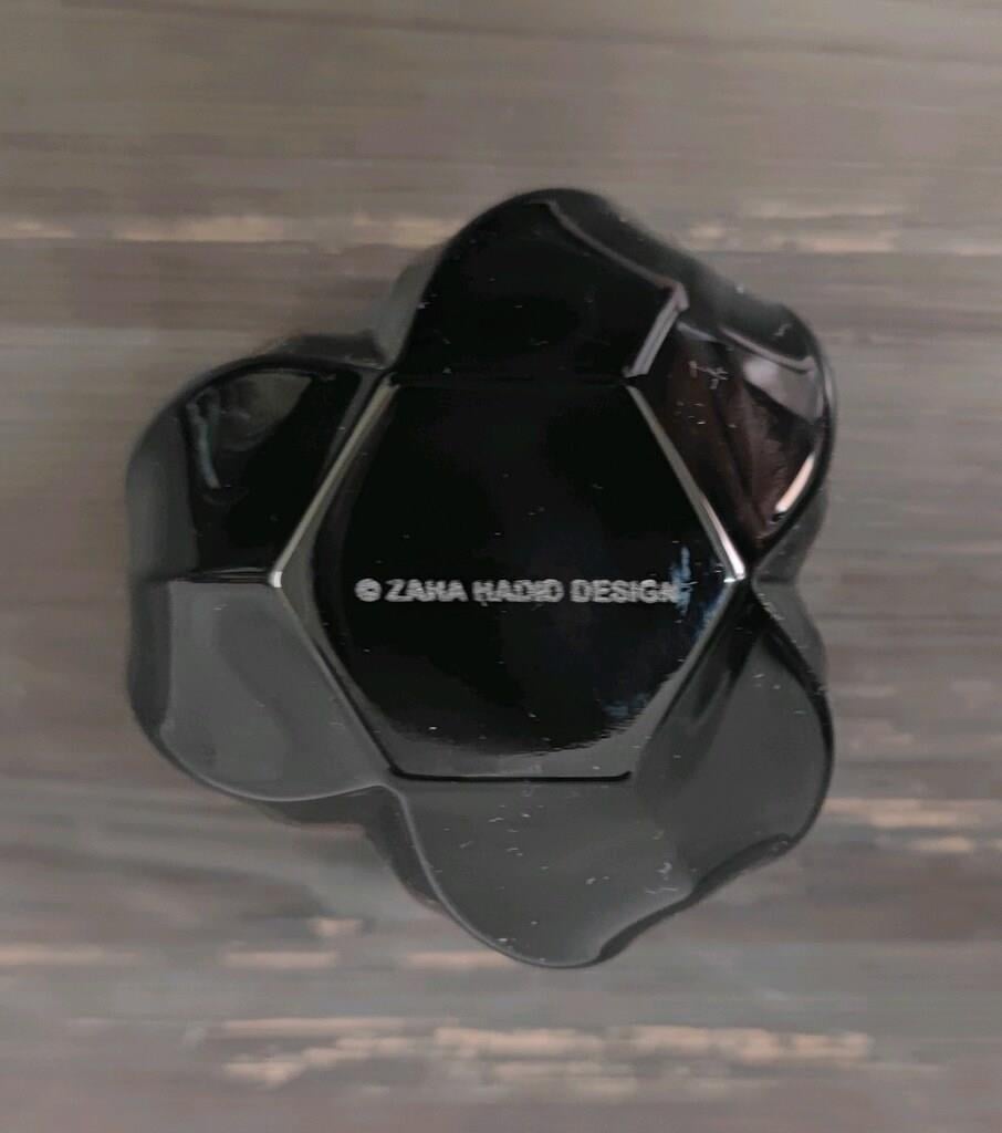 Zaha Hadid Design | Shimmer Tealight Holder