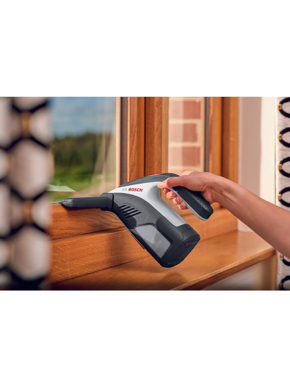 BOSCH GlassVAC ŞARJLI CAM TEMİZLEME MAKİNESİ