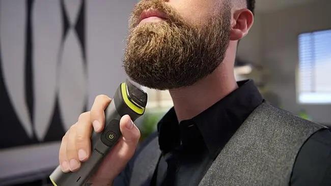 PHILIPS MG7930/15 All-in-One Trimmer 7000 Serisi ERKEK BAKIM SETİ