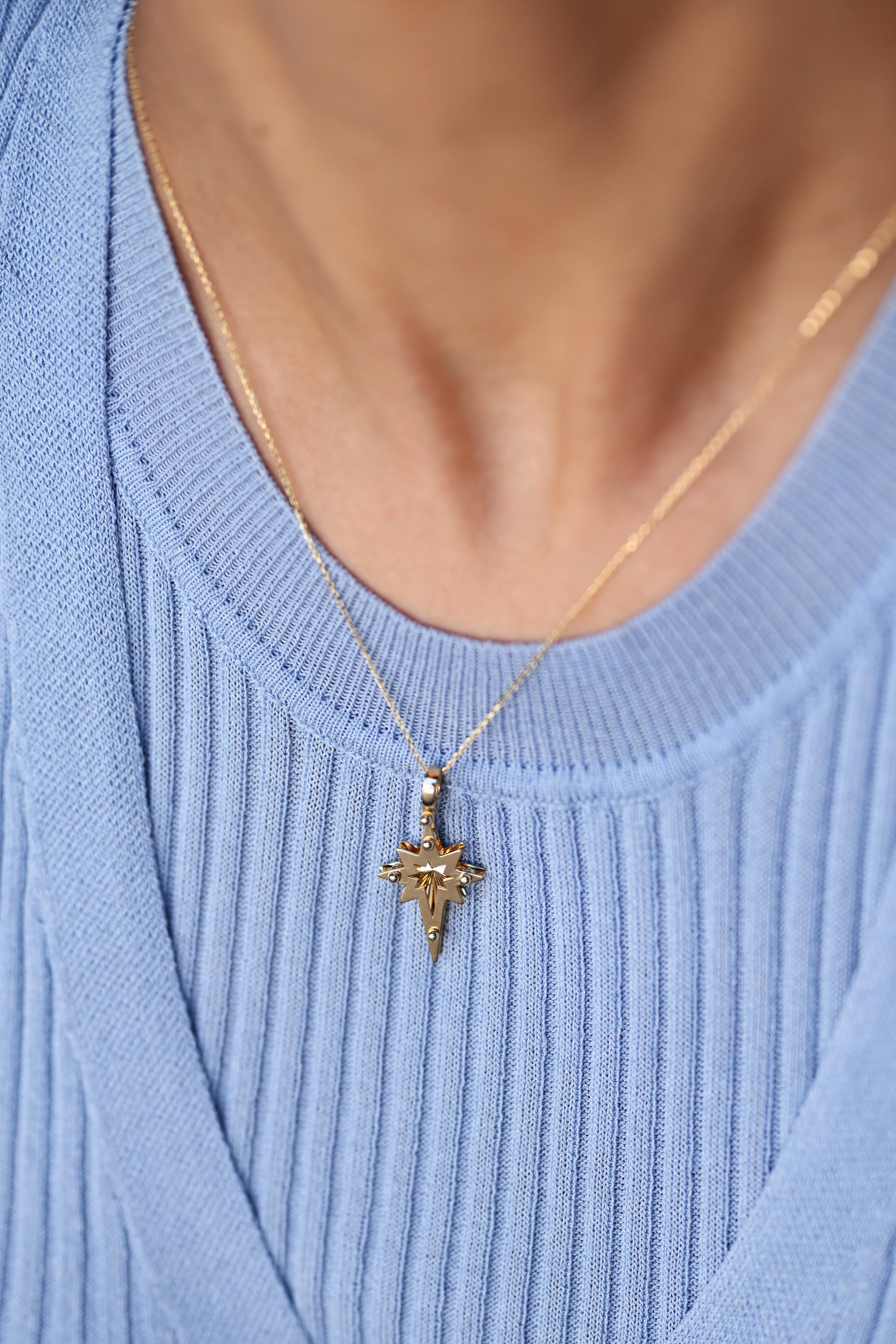 3D Kutupyıldızı Charm Kolye
