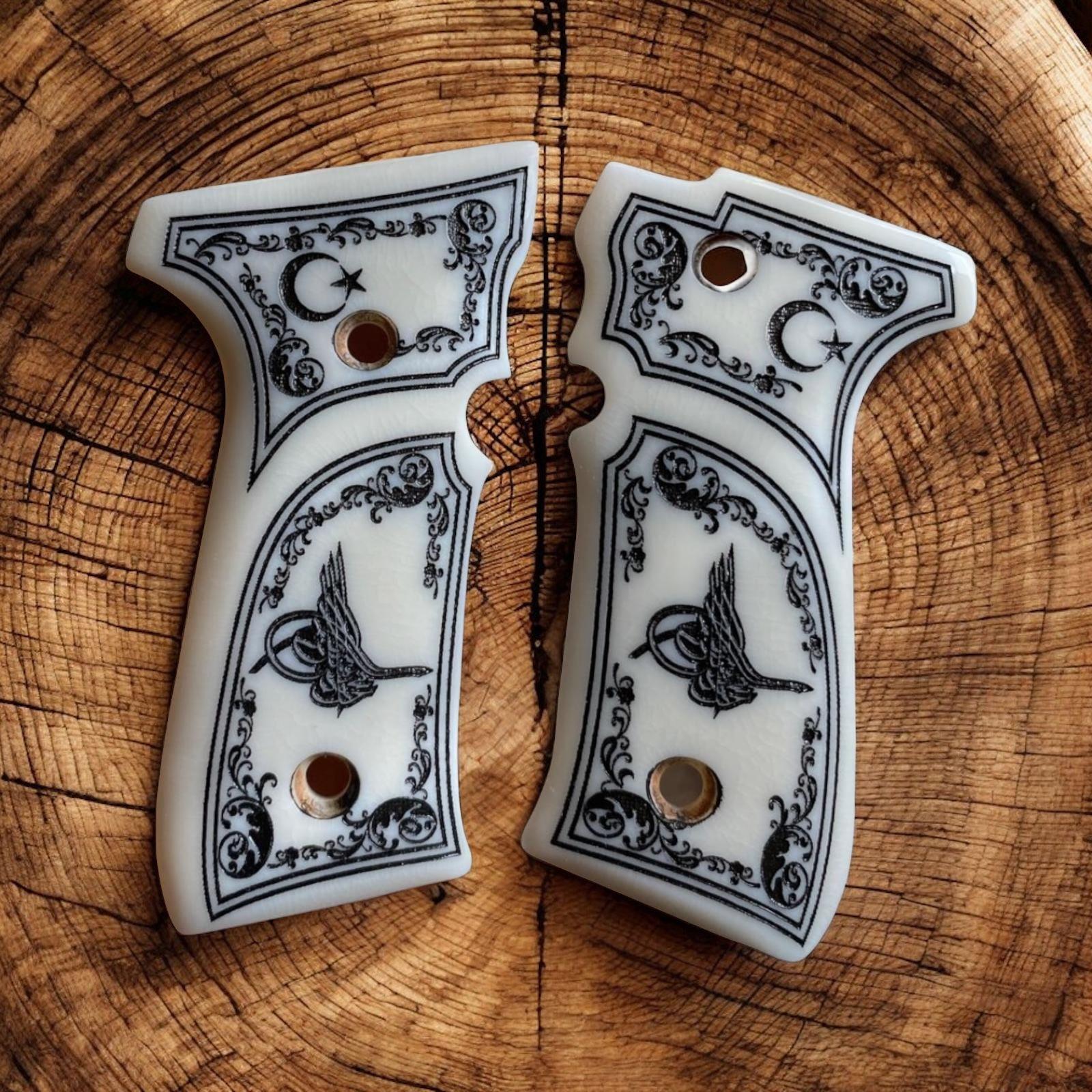 Yavuz Osmanlı tuğrası işlemeli beyaz sedef kabze