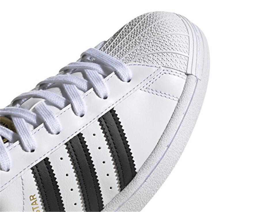 SUPERSTAR W