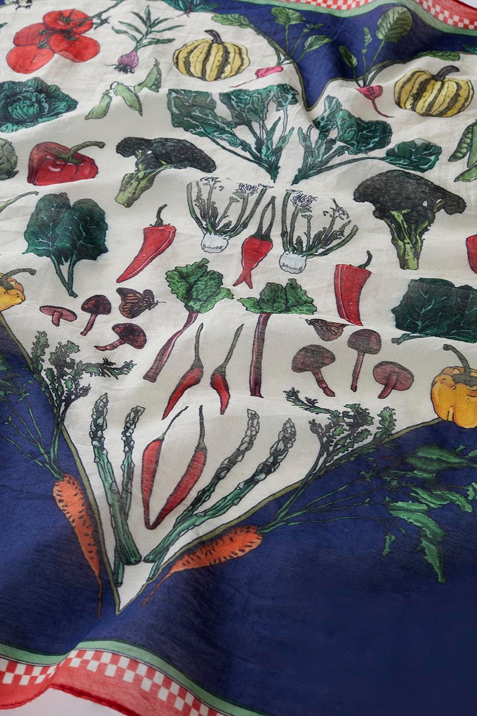 DESENLİ PAMUKLU FULAR VEGETABLE