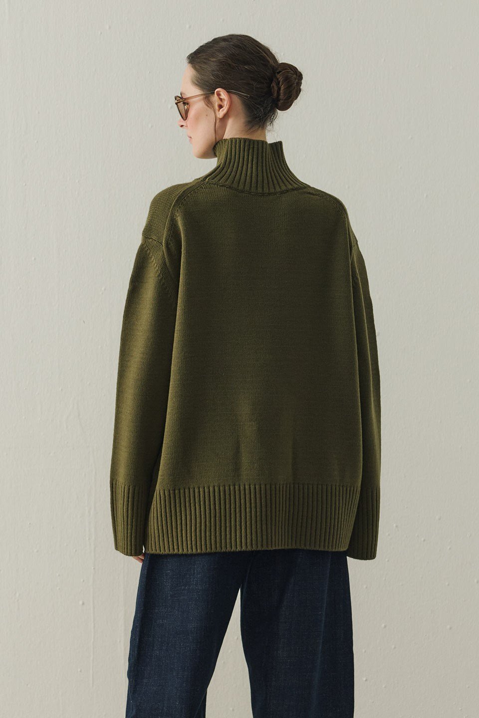 Haki Arden Oversize Boğazlı Triko Kazak