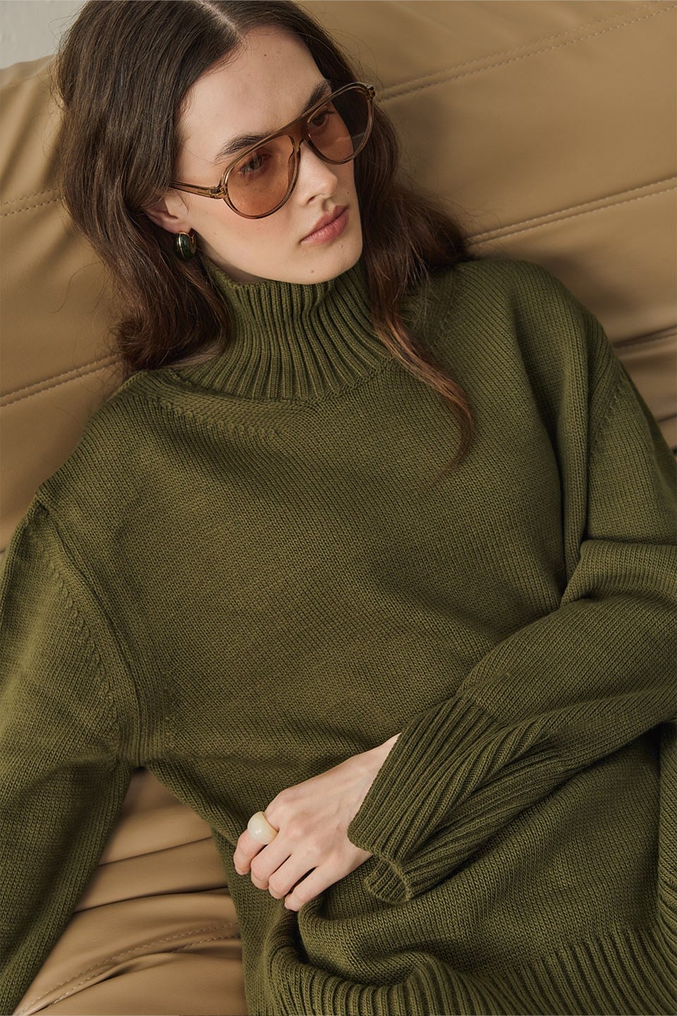 Haki Arden Oversize Boğazlı Triko Kazak
