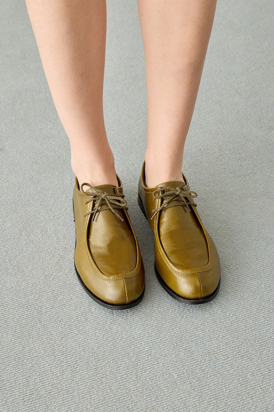 Haki Bağcık Detaylı Deri Loafer