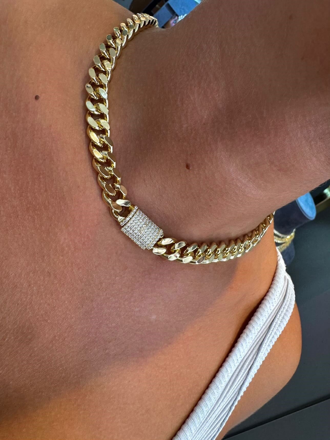 14K Altın Kaplama Kutu Kilitli Gurmet Kolye