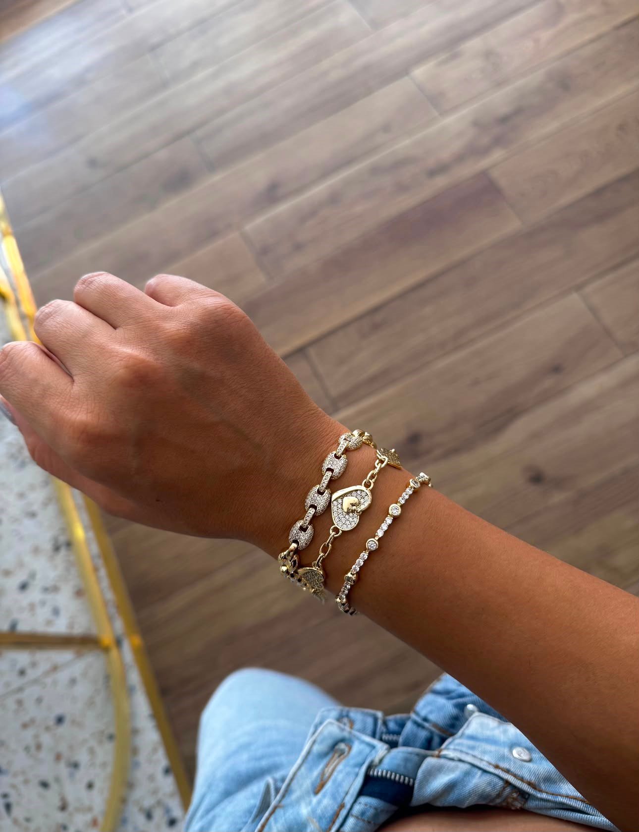 14K Gold Yuvarlak Kesim Su Yolu Bileklik