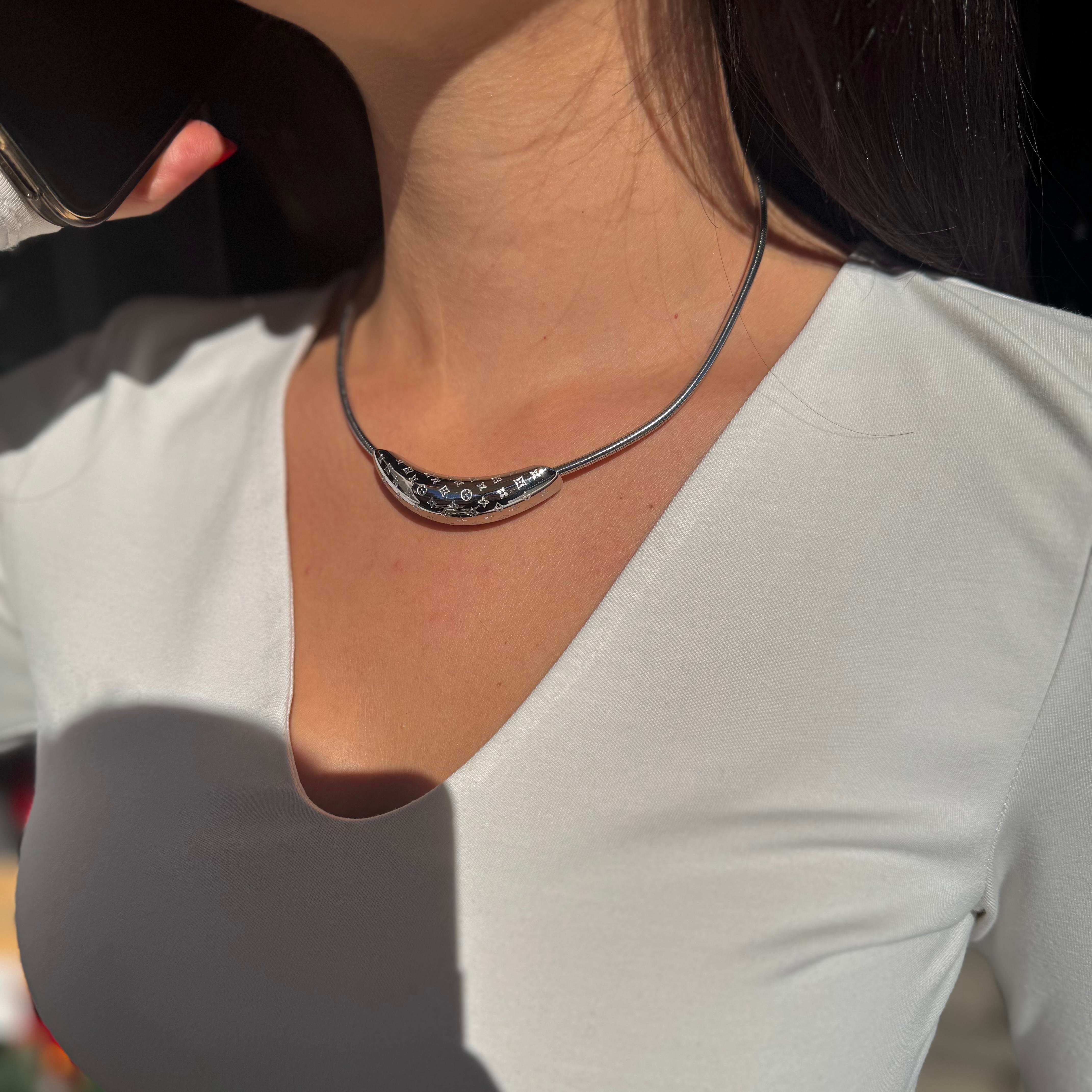 LV Marka Serisi VIP Silver Kolye